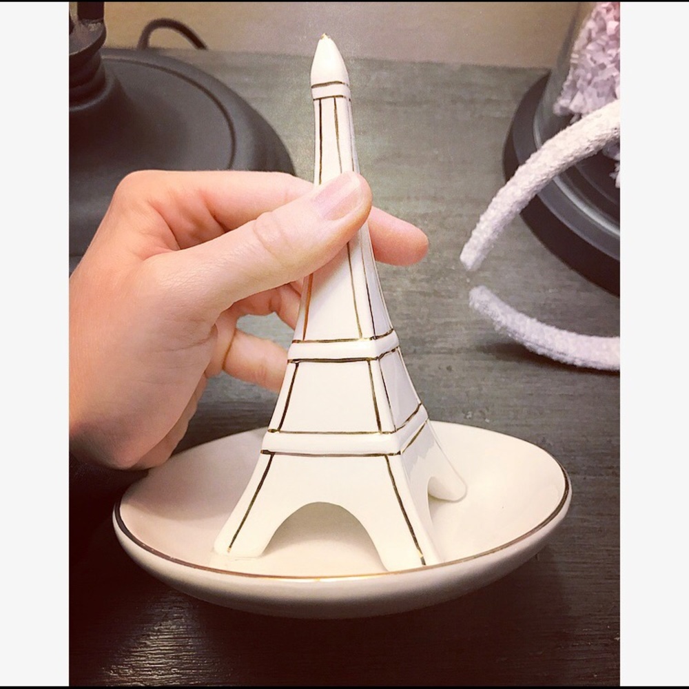 Eiffel Tower, jewelry holder! - Picture 2 of 3